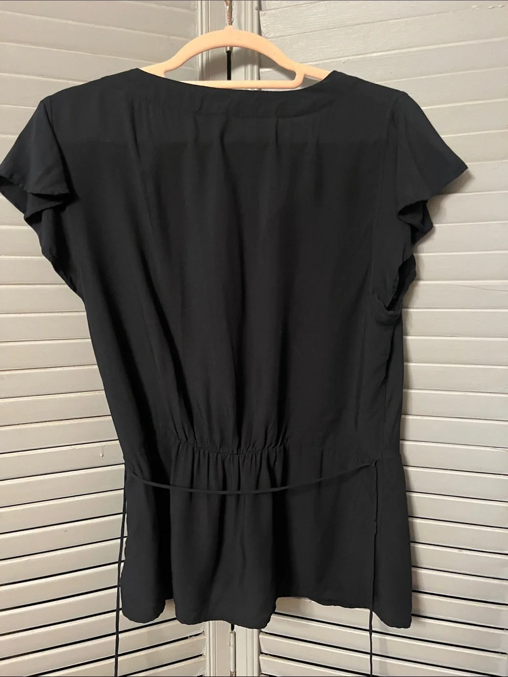 J by J. Crew Black V-Neck Peplum Blouse with Flutter Sleeves, Faux Wrap, Sz 6